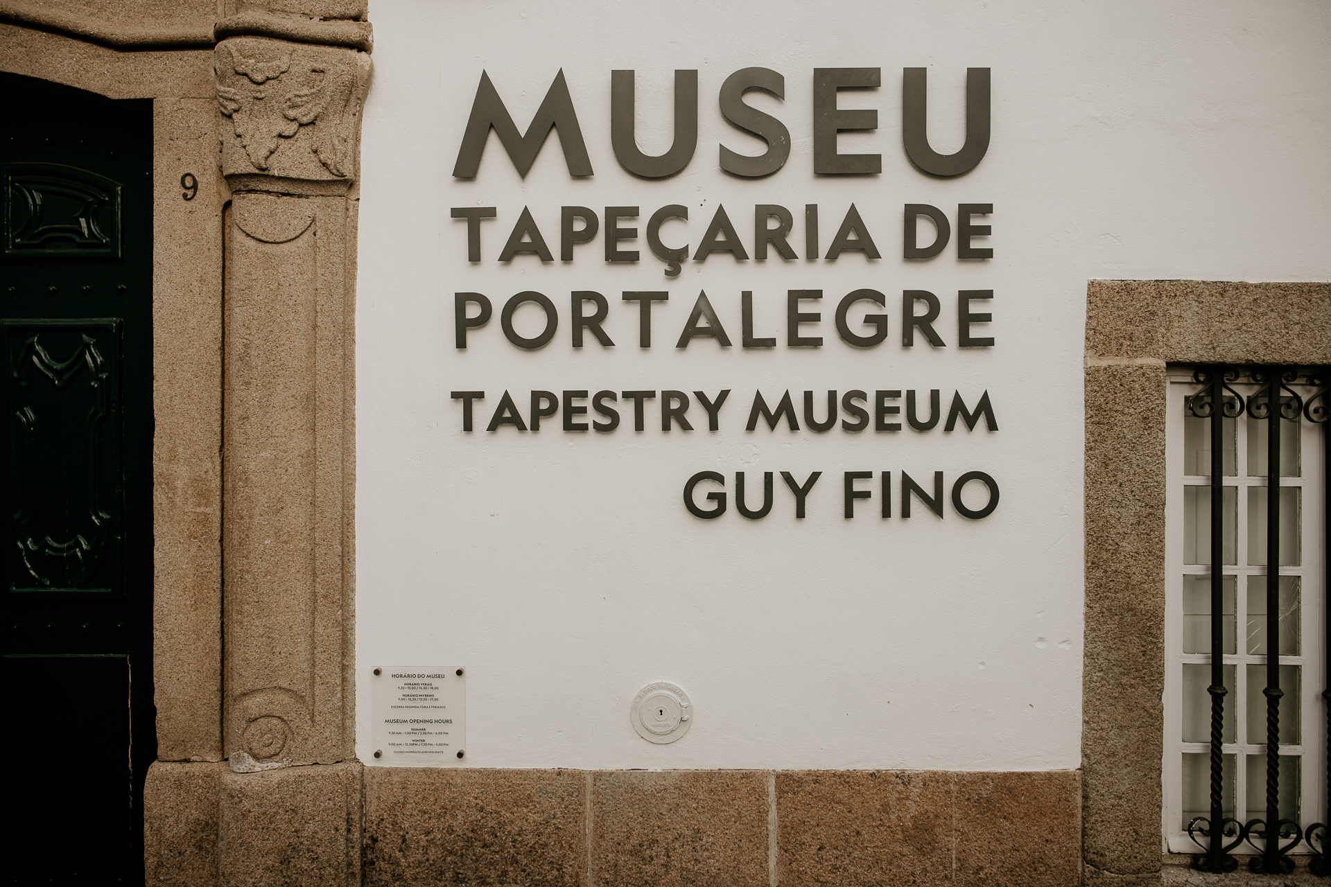 museu da tapeçaria guy fino (82)