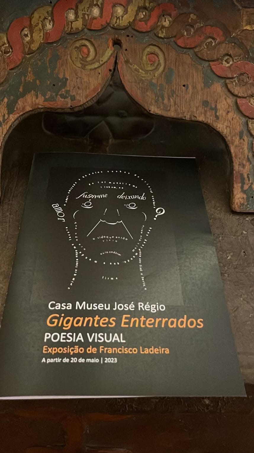 Exposição de Francisco Ladeira: “Gigantes Enterrados: Poesia Visual” inaugurada na Casa-Museu José Régio